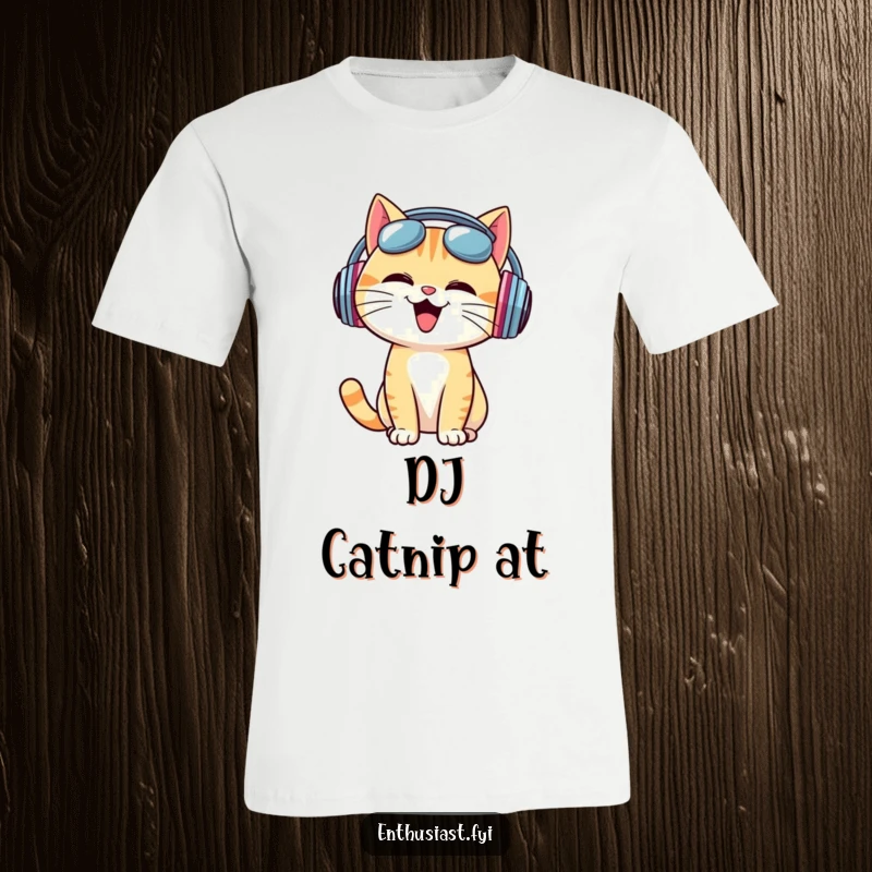 Funny T-Shirt: Cheerful cat character with oversized headphones enthusiastically bobs head to music.